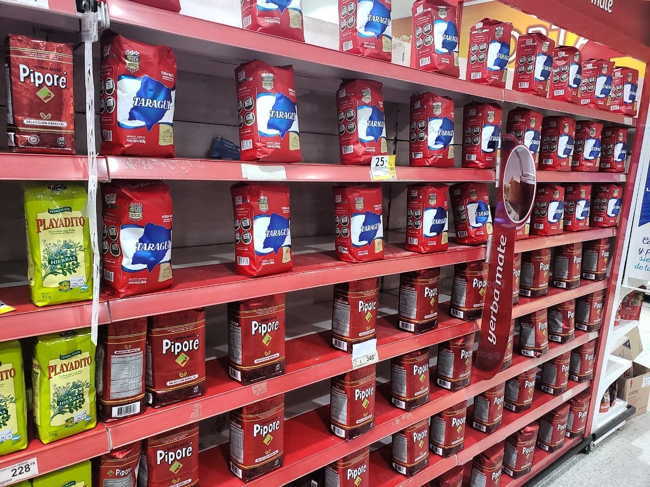 Almacenes afectados por escasez de productos