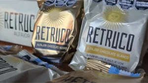 Alfajores Retruco: El alfajor del conurbano por el que la gente hace colas, lanza su versión mini