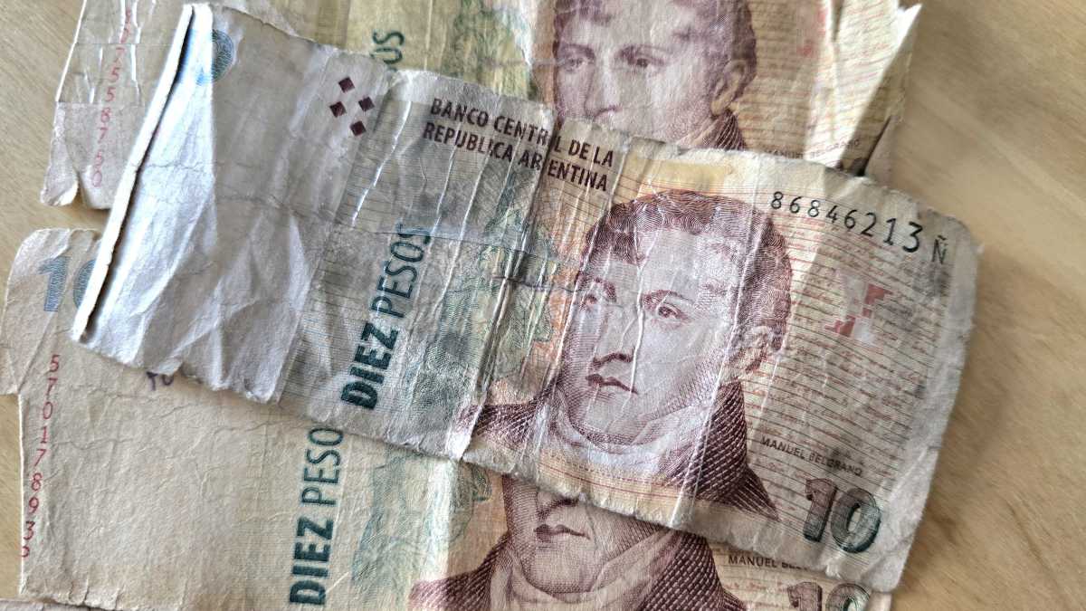 Qué hacer con billetes rotos o deteriorados en Argentina