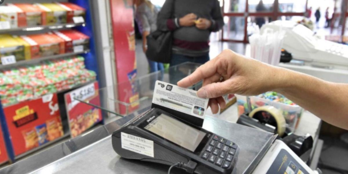 Prórroga del 15 por ciento de reintegro para clientes de kioscos y almacenes