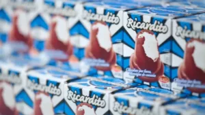 La emblemática golosina uruguaya «Ricardito» desembarca en Argentina de la mano de Billiken