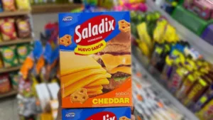 Ni pizza ni jamón: la nueva apuesta de Saladix de cheddar