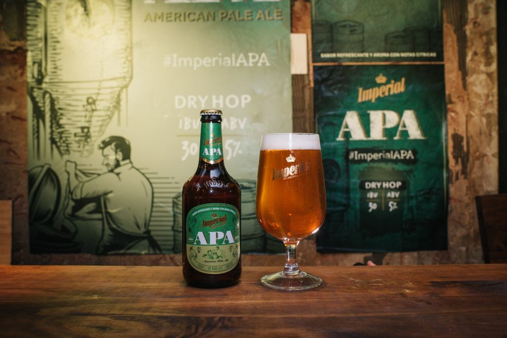 Cerveza Imperial presenta la nueva APA Infokioscos®